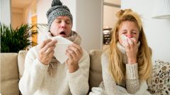 Ученые: вирус, вызывающий простуду, изгоняет COVID-19 из организма