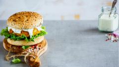 Продукты с заменителем мяса могут содержать опасное для человека количество соли