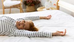 Как выбрать матрас и не навредить позвоночнику — советы эксперта