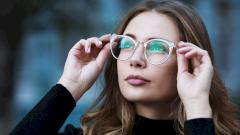 Сохранить зрение: когда можно и когда нельзя делать операцию на глазах