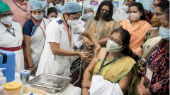 Гинцбург: «Спутник V» эффективен против индийского штамма COVID-19