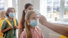 ВОЗ и ЮНЕСКО заявили о необходимости тестировать на COVID-19 в школах