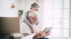 Выяснилось, как интернет влияет на психическое здоровье пожилых людей