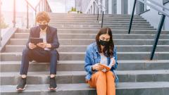 Ношение масок в вузах объявили обязательным