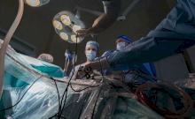 Столичные хирурги ювелирно удалили опухоль пациентки