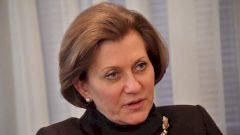 Глава Роспотребнадзора объяснила, почему не сомневается в безопасности российских вакцин
