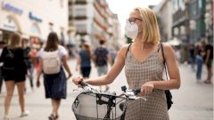 Эксперт рассказал, когда число заражений коронавирусом начнет снижаться