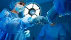 В Петербурге спасли пациента с саморезом в голове