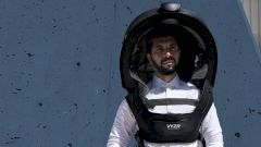 Изобретатели создали высокотехнологичные шлемы для защиты от COVID-19