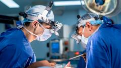 В России врачи нашли в желудке пожилой женщины монеты, иголки и гвозди