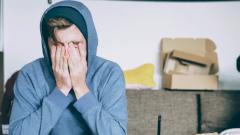 Почти 80% переболевших коронавирусом россиян сообщили о постковидном синдроме