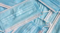 Американские медики назвали защитные маски «новым золотом»