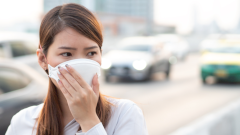 В Китае назвали причину вспышки эпидемии новой пневмонии