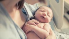 Россиянка под Новый год стала мамой в 11-й раз