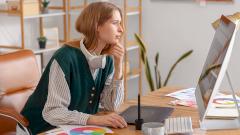 Офтальмолог рассказал, как защитить глаза при ежедневной работе за компьютером