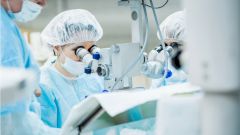 Украинские врачи вместо опухоли удалили пациенту глаз