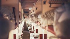 В российских поездах и на вокзалах отменили обязательное ношение масок