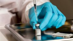 Германия не будет применять вакцину от AstraZeneca среди людей моложе 60 лет