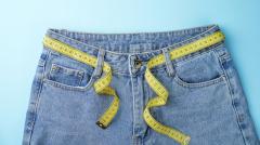 Диетолог назвала неочевидную привычку, отказ от которой поможет сбросить вес