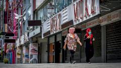 «Вакцину от коронавируса» в Малайзии начали дарить умершим