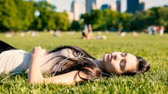 Разработан музыкальный трек, избавляющий от боли