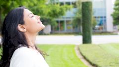 Стало известно, почему при COVID-19 пропадает обоняние