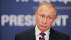 Песков высказался о вакцине, которую поставили Путину