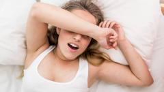 Стоматологи раскрыли неожиданную связь между зубами и бессонницей