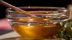 Мёд — лакомство или лекарство?